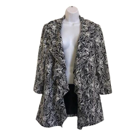 Calvin Klein‎ snake print ruffle flutter coat Women’s Size 14 - Picture 1 of 6